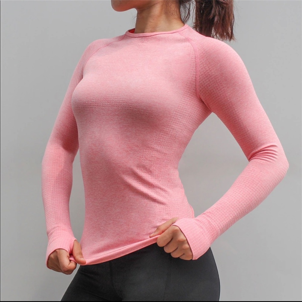Long sleeve workout top seamless